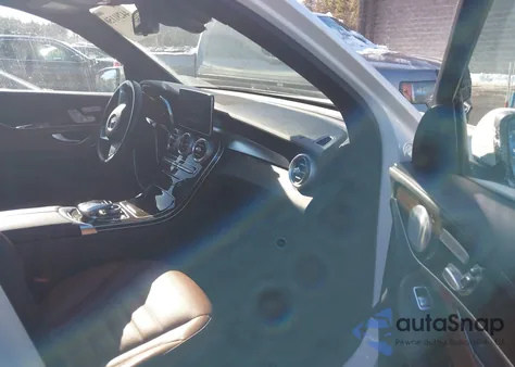 2016 Mercedes-Benz Glc 300 4Matic from USA, damaged, VIN WDC0G4KB7GF096602